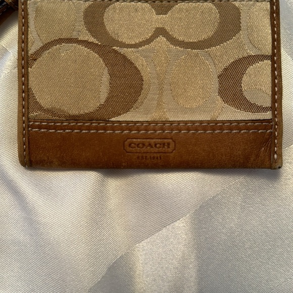 Coach Coin / Card Slot Wallet - Picture 2 of 10